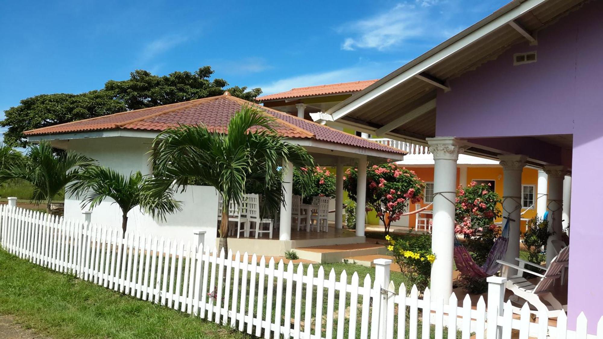 Cabanas Sherlley Santa Catalina Ngoại thất bức ảnh